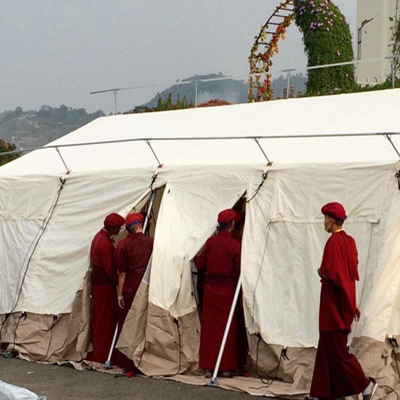 MSF/ICRC/IFRC standaard 45m² multifunctionele tentbasistent gebruikt voor scholing, kantoor, kliniek