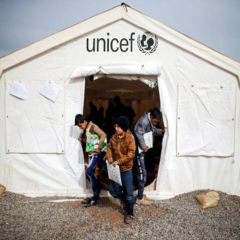 UNICEF Standaard multifunctionele knuffeltent van 24 m²