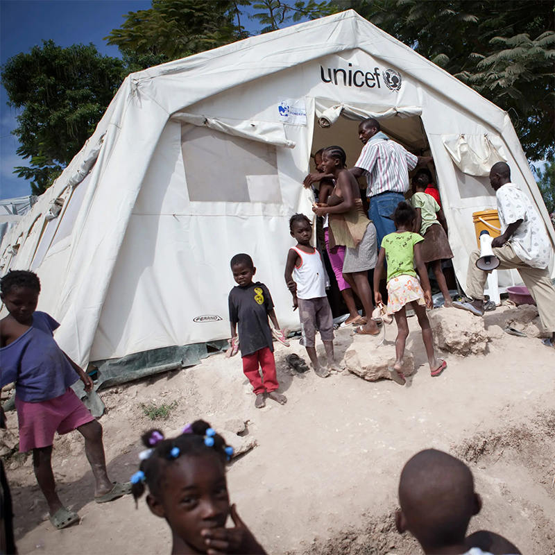 UNICEF Standaard 42 m² multifunctionele brandvertragende knuffeltent