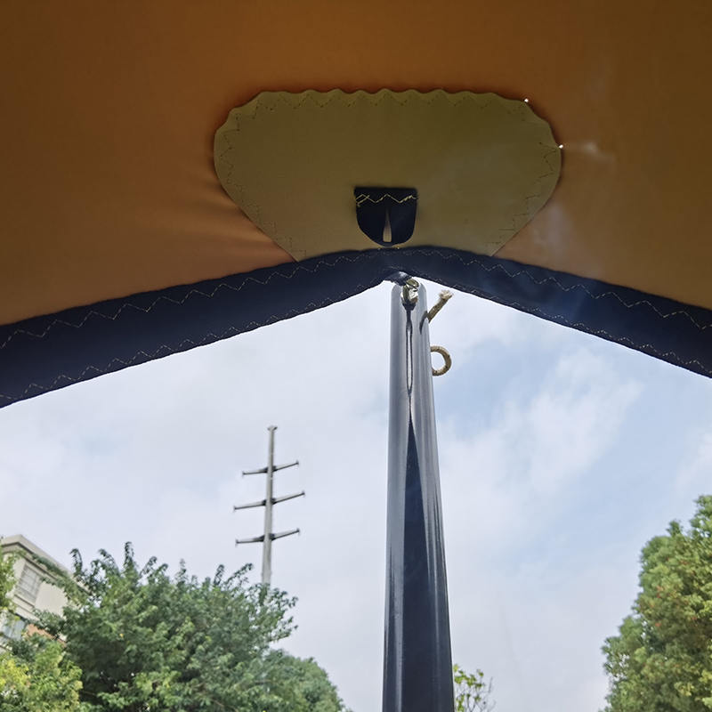 Kleine stretchtent van 4,5 x 4,5 m voor buiten