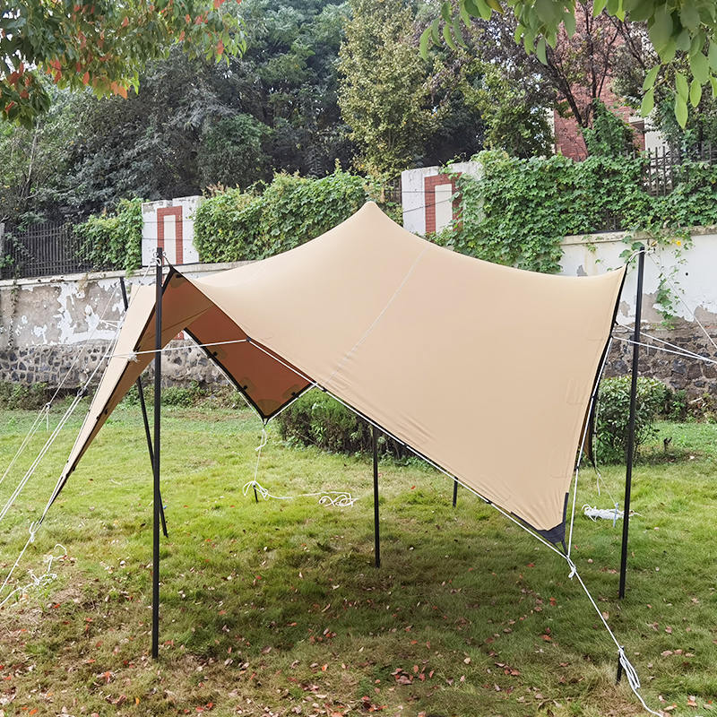 Kleine stretchtent van 4,5 x 4,5 m voor buiten